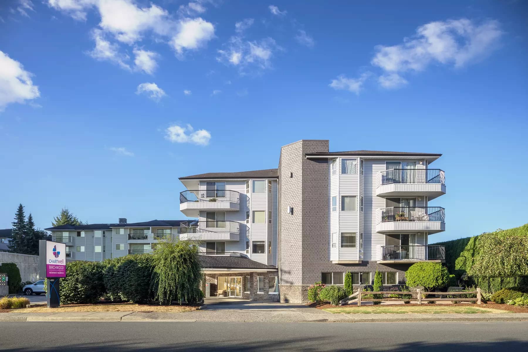 exterior picture at chartwell willow care residence