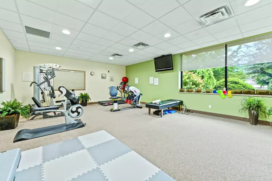 Common area of Chartwell Oxford Gardens Retirement Residence