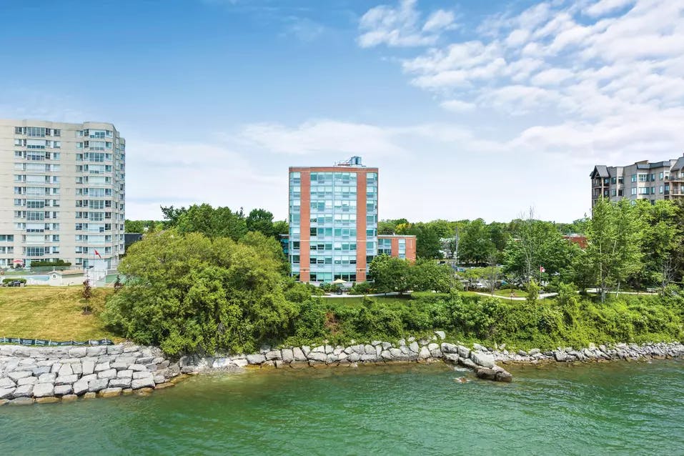 Exterior view from Lake Ontario of Chartwell Lakeshore