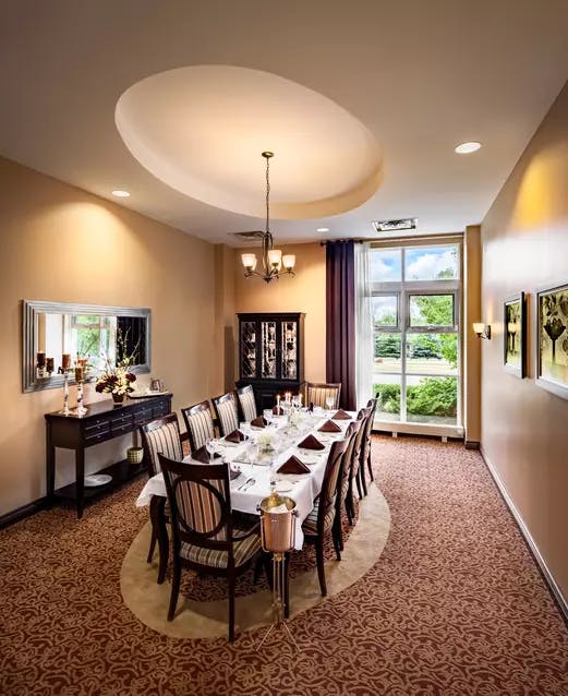 Private dining room of Chartwell Royalcliffe Retirement Residence