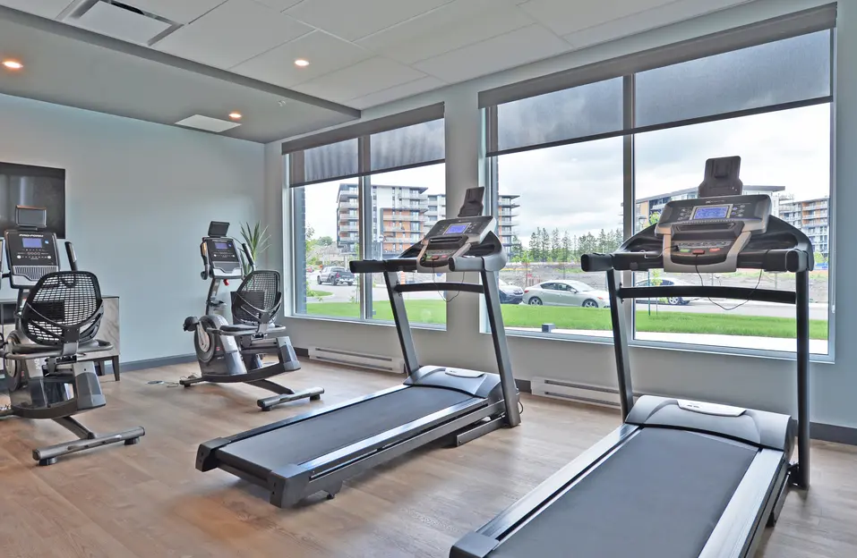 Gymnase des Chutes / Gym at des Chutes