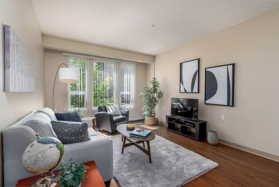 spacious dining room at chartwell st albert retirement residence