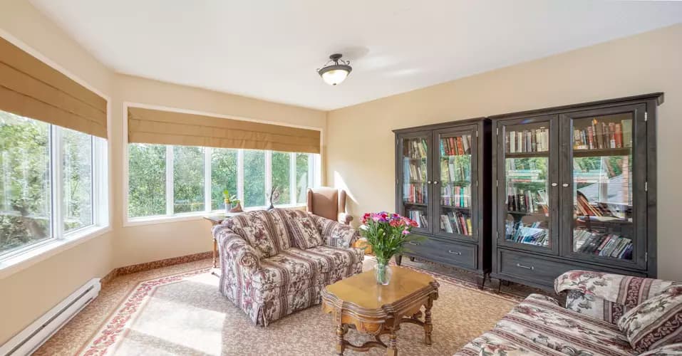 lounge with natural light at chartwell jackson creek retirement residence