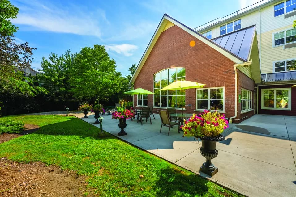 Chartwell Regency Retirement Residence   patio with greenspace