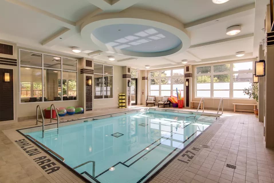 Indoor pool at Chartwell Oak Ridges Retirement Residence.