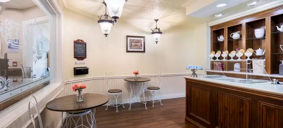 Spacious bistro at chartwell bayview retirement residence