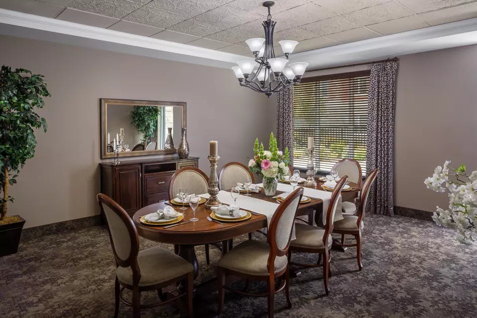 private dining room at chartwell harwood retirement residence