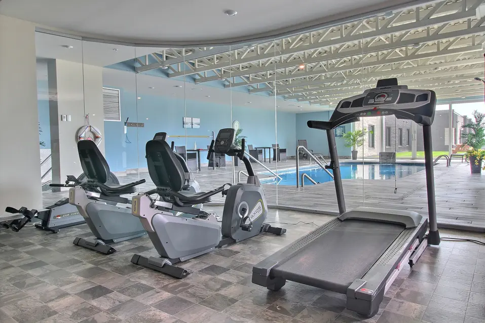 Gym à Val-Bélair /  Gym at Val-Bélair