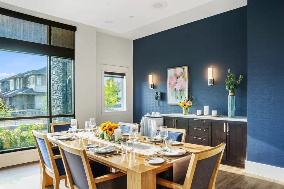 elegant and bright private dining room at chartwell wescott retirement residence