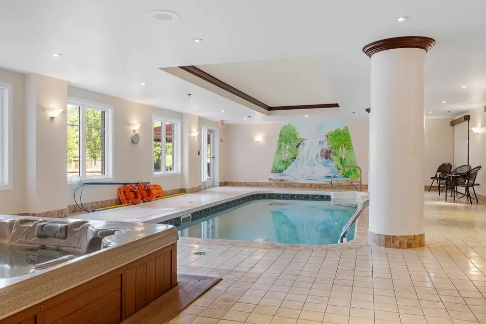 Chartwell Domaine des Trembles' pool room