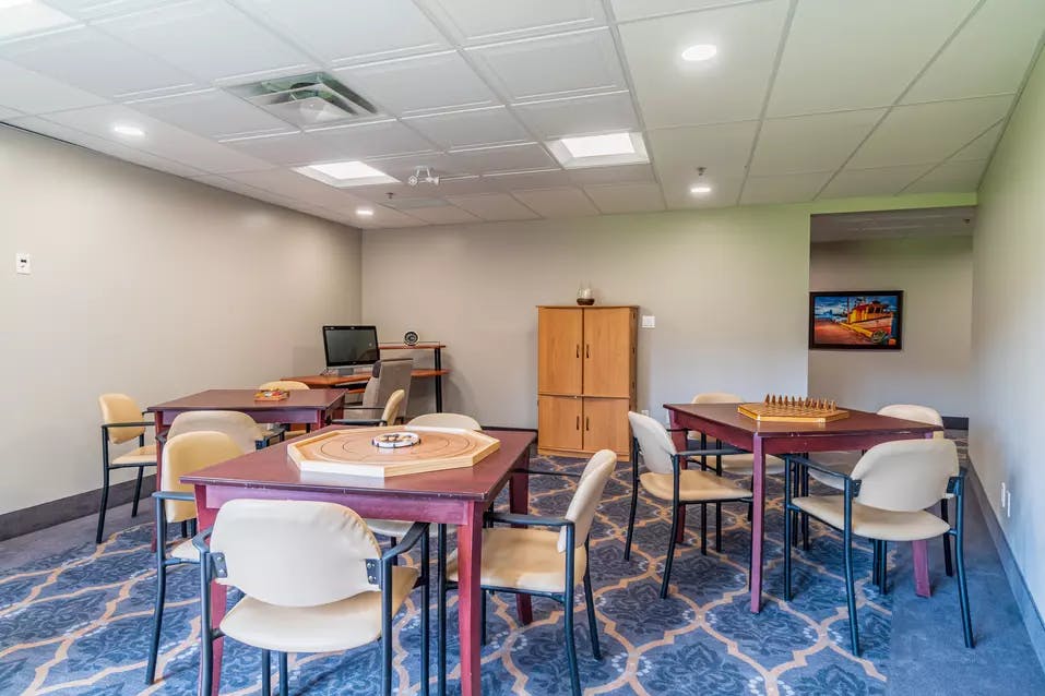 Activity room of Chartwell Meadowbrooke Retirement Residence 