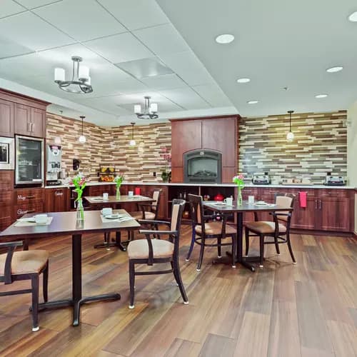 The Bistro of Chartwell Isabella Retirement Residence 