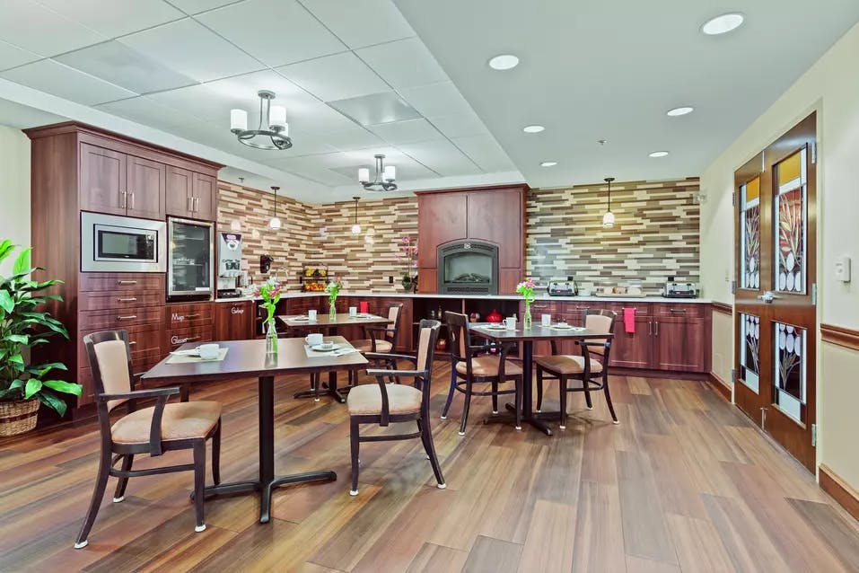 The Bistro of Chartwell Isabella Retirement Residence 