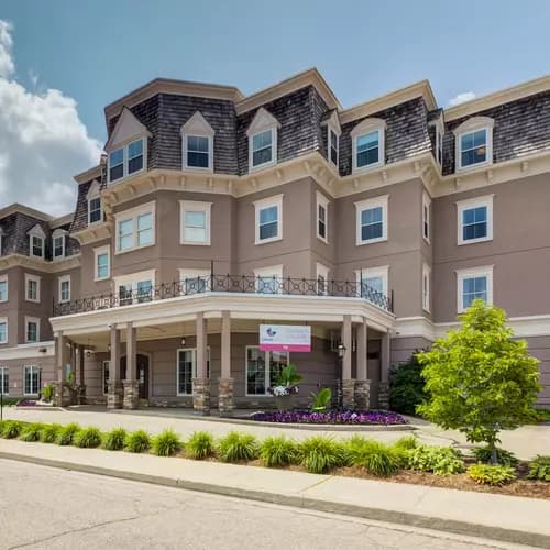 Exterior at Chartwell Queen's Square Retirement Residence