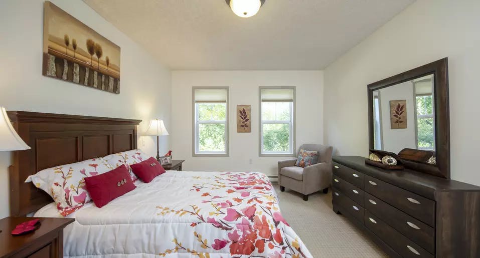 1 bedroom suite at chartwell jackson creek retirement residence