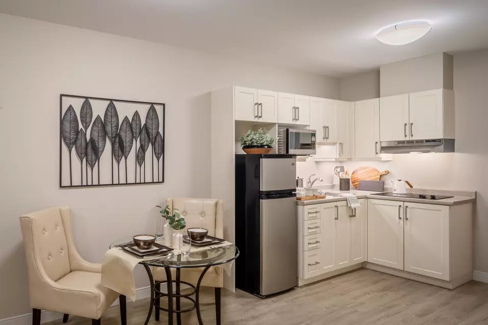 spacious kitchen at chartwell carlton retirement residence