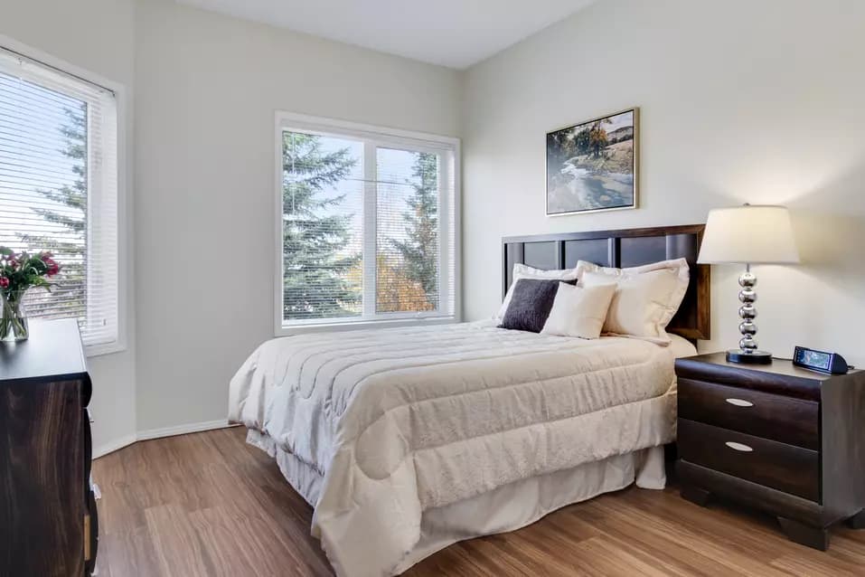 sunny bedroom at chartwell royal park retirement residence