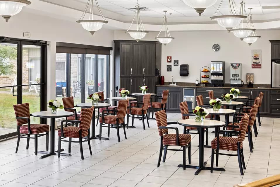 Interior of Chartwell Oak Park Lasalle Retirement Residence