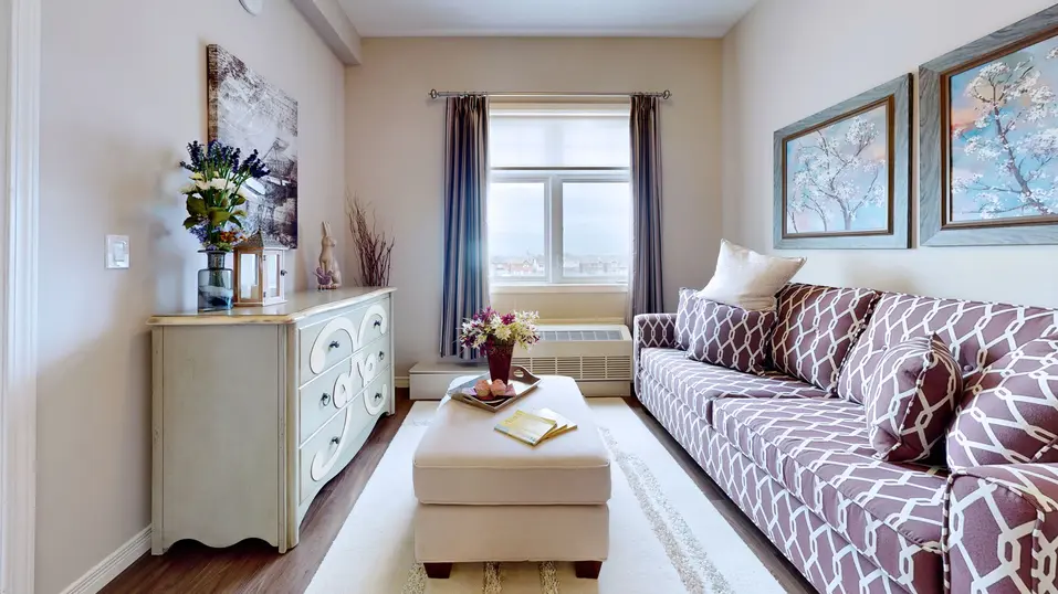 Suite, living room at Chartwell Milton