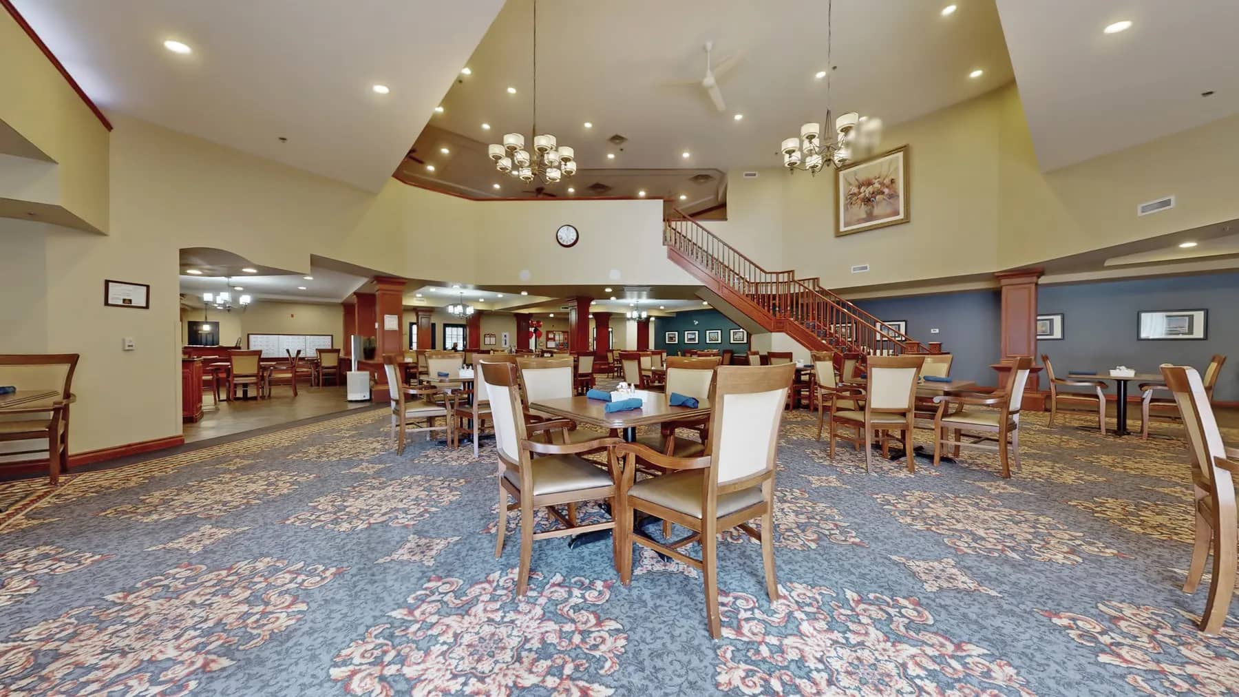 Dining room with table and chairs at Chartwell Welland