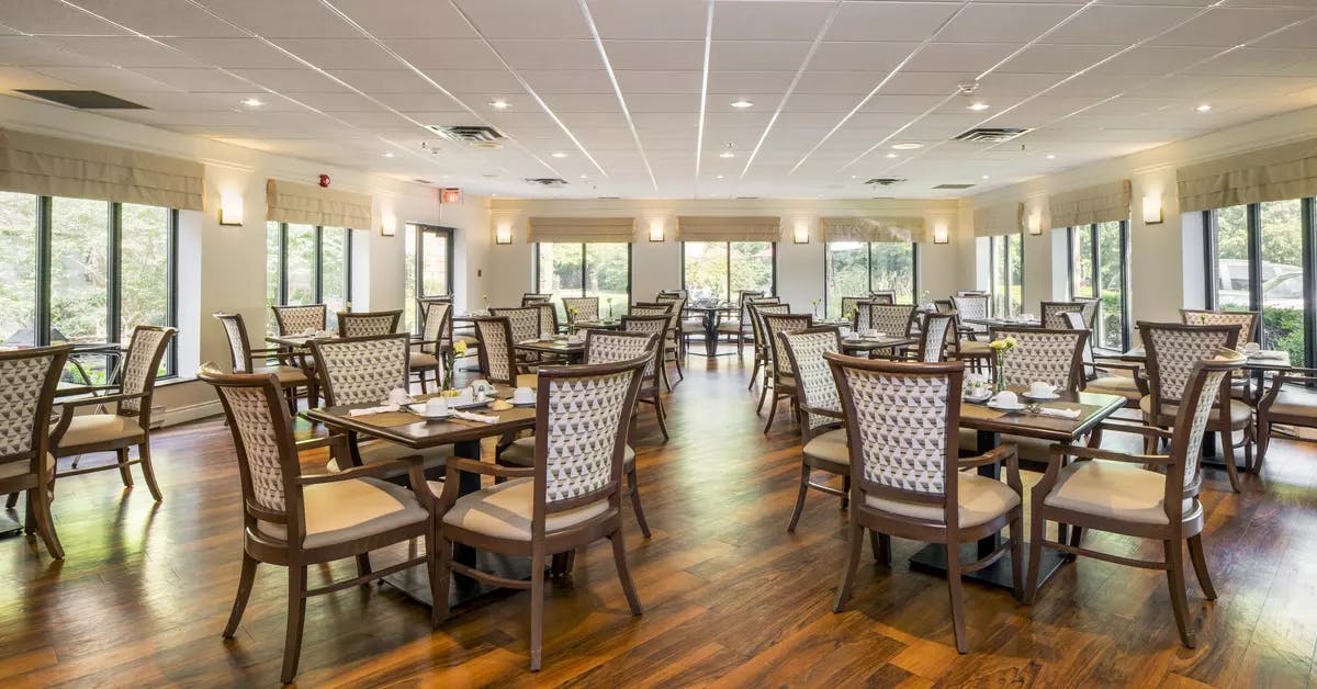 Chartwell Christopher Terrace Retirement Residence dining room with amazing natural light
