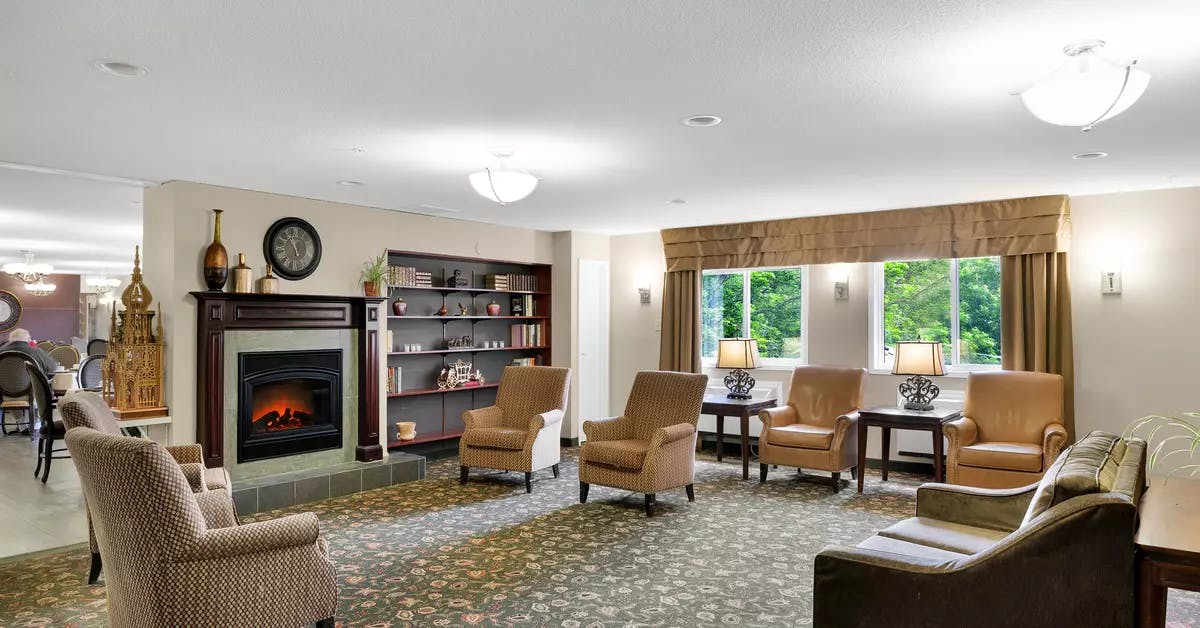 Beautiful lounge area at chartwell alexander muir retirement residence