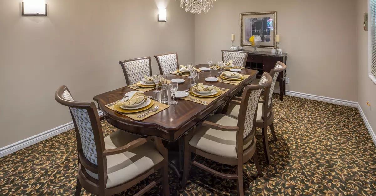 Chartwell Christopher Terrace Retirement Residence private dining room