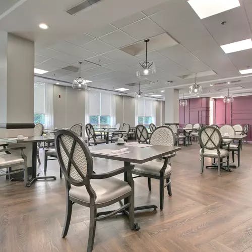 dining room at chartwell stillwater creek retirement residence