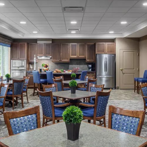 country kitchen at chartwell harwood retirement residence