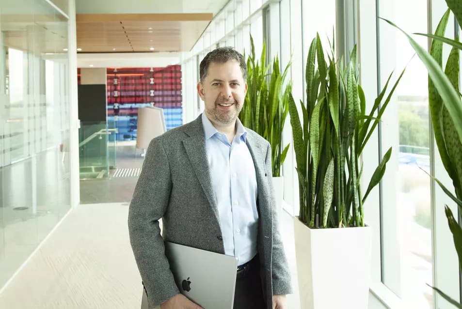 Jeffrey Brown, Chartwell's CFO, Chief Financial Officer, Chef des finances de Chartwell
