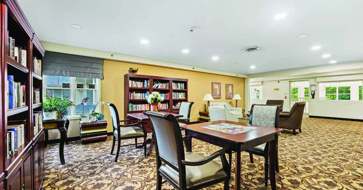 The library in one of the common areas of Chartwell Rouge Valley Retirement Residence 